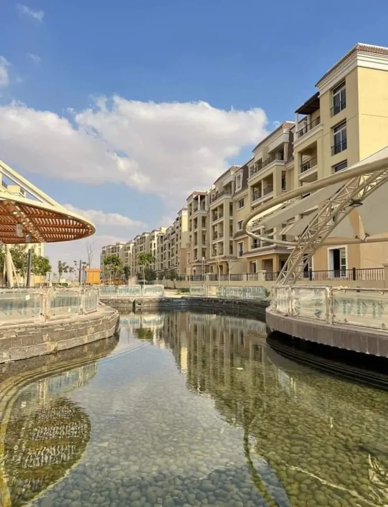 Sarai Madinet Masr Lagoon Living